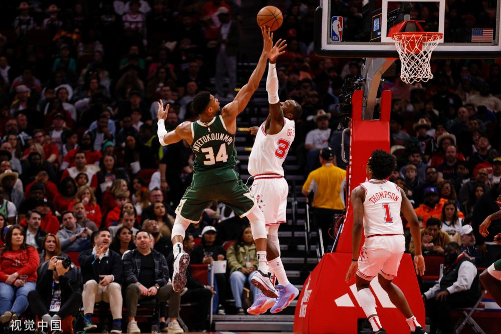 球员中并没 球员中并没